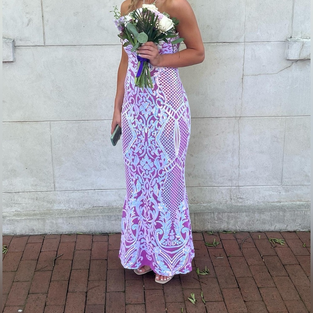 Elegant Purple Patterned Women's Dress for prom size 2